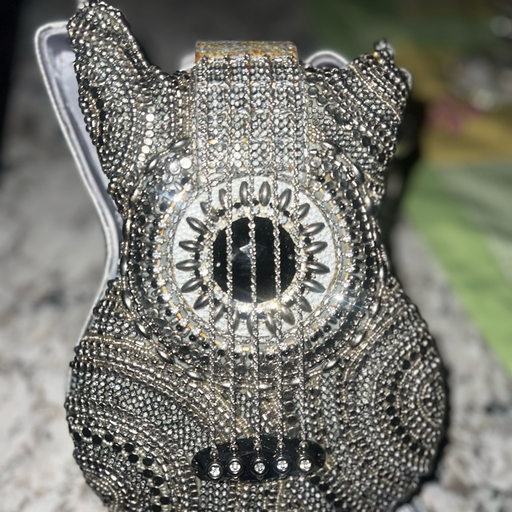 Elegant Silver Beaded Shoulder Bag
